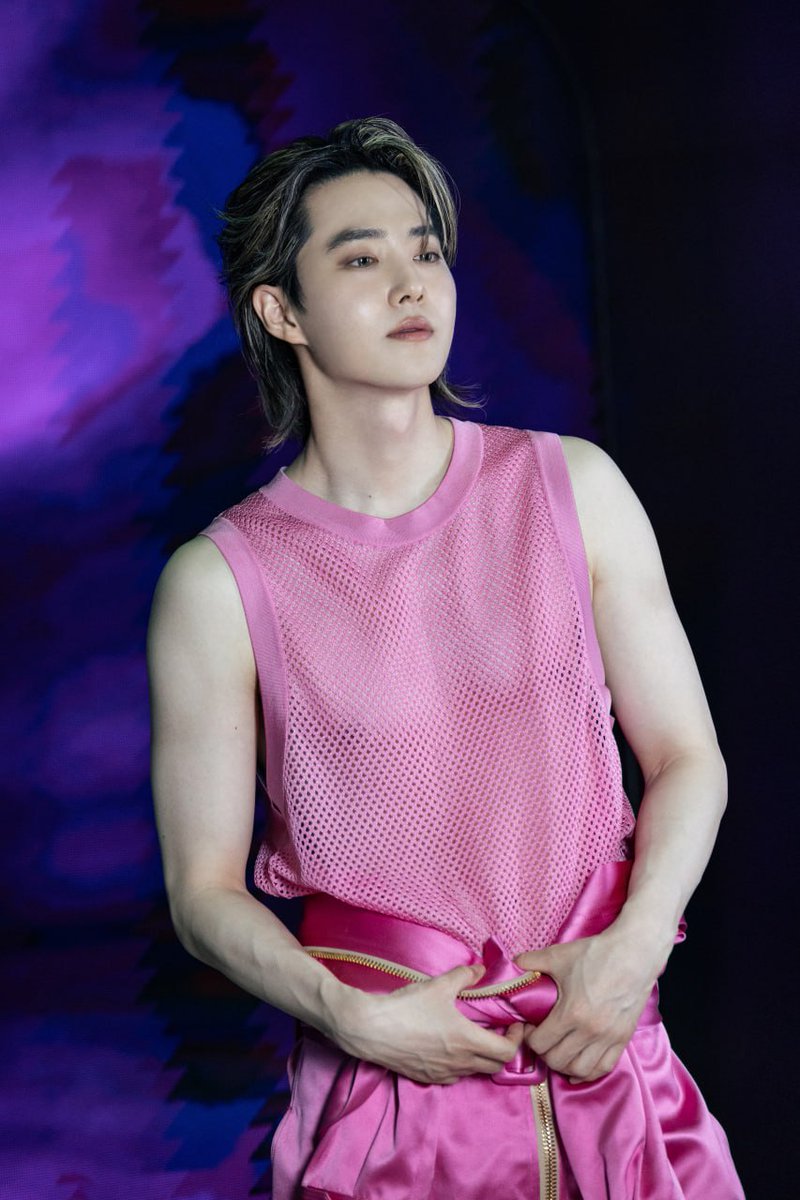 تولد بهترین و قشنگترین لیدر دنیا مبارک باشه🤩

#해피수호데이2025
#HAPPYSUHODAY2025
#오늘은_SUHOlic한_하루 
<a href="/weareoneEXO/">EXO</a> ❁