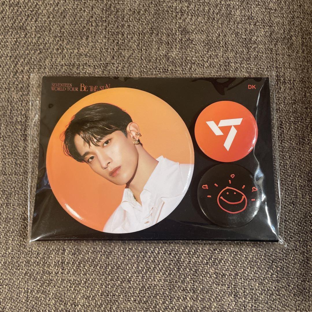 doremidd218's tweet photo. #ตลาดนัดสวนแครอท
#세븐틴양도
#seventeen缶バッジ
ドギョム dk be the sun 
I want to buy this, if you have and are willing to sell, please dm to me 🫶🏻

buy ⭕️buy ⭕️buy ⭕️buy ⭕️buy ⭕️ https://t.co/mVmDFvw3W0