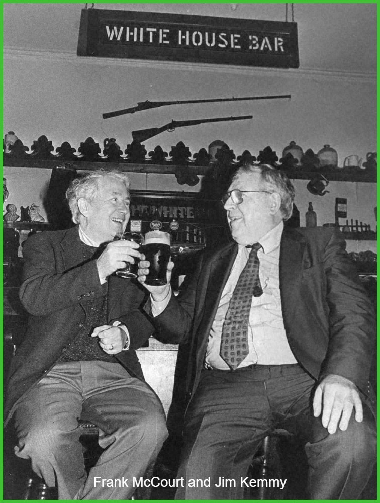 LimerickMuseum's tweet image. Today in 2009.. The award winning author Frank McCourt died on this day, 19th July 2009 in New York.  Frank&apos;s 1996 memoir &quot;Angela’s Ashes&quot;, which details his impoverished childhood from Brooklyn to Limerick, won the Pulitzer Prize. #Limerick #OTD #pullitzer #book #author