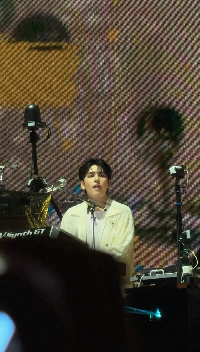 smilehooney's tweet photo. 250503 🐰 DAY6 FOREVER YOUNG IN JAKARTA
#데이식스 #김원필 #원필 #Day6 #Wonpil #day6wonpil #day6worldtour #foreveryounginjakarta https://t.co/yLGY8vtLfx
