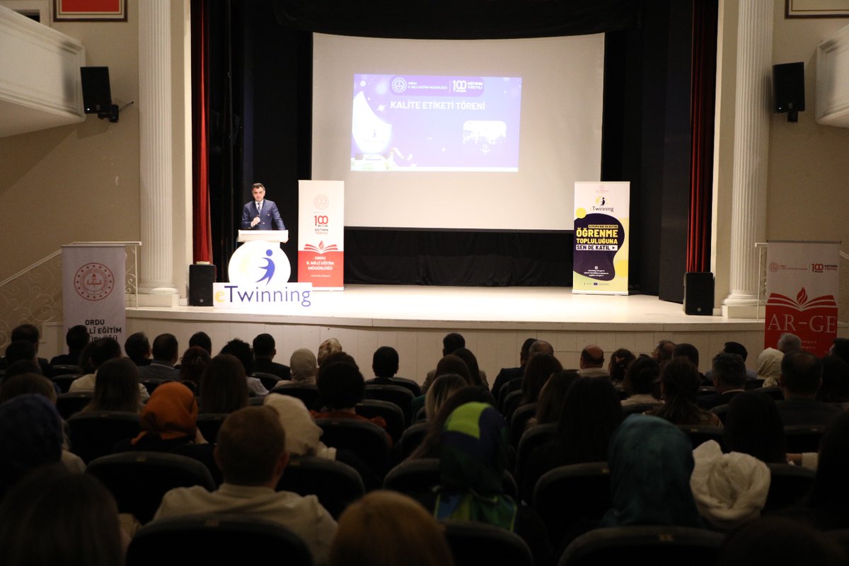 Ordu_MEM's tweet photo. Eğitim Kenti Ordu'muzda eTwinning Kalite Etiketi Ödül Töreni Gerçekleştirildi

🌐 Haber
👇
🖇 https://t.co/XnZrVWqXyC

#eğitimkentiORDU 
#Ordu 

@tcmeb @Yusuf__Tekin @TCOrduValiligi @mhilmiguler @mfvargeloglu https://t.co/UVbIpgDKsa
