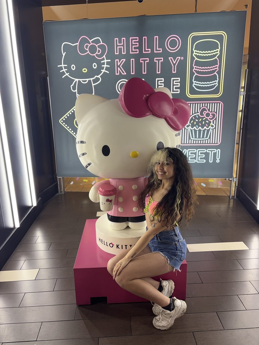 Bunbun_Fresh's tweet image. #sanrio #hellokitty #hellokittycafe #lasvegas