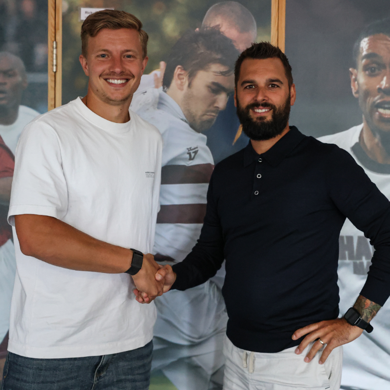 OfficialClarets's tweet photo. We are delighted to announce the signing of Goalkeeper Chris Haigh following his departure from Worthing.

#ClaretsTogether