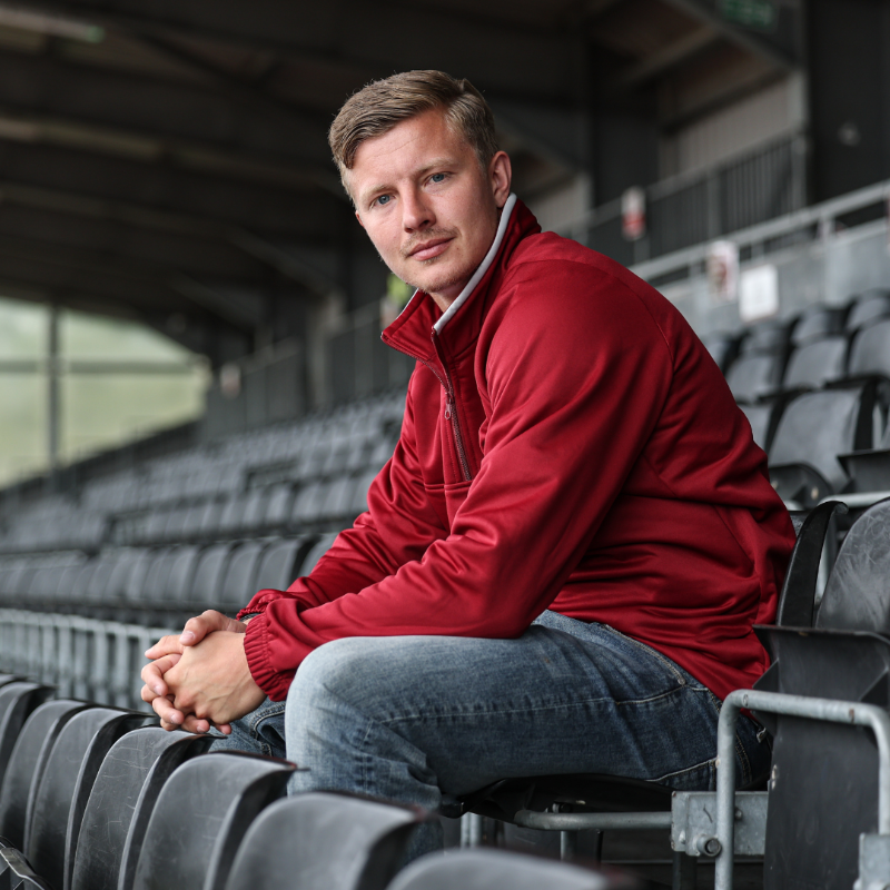 OfficialClarets's tweet photo. We are delighted to announce the signing of Goalkeeper Chris Haigh following his departure from Worthing.

#ClaretsTogether