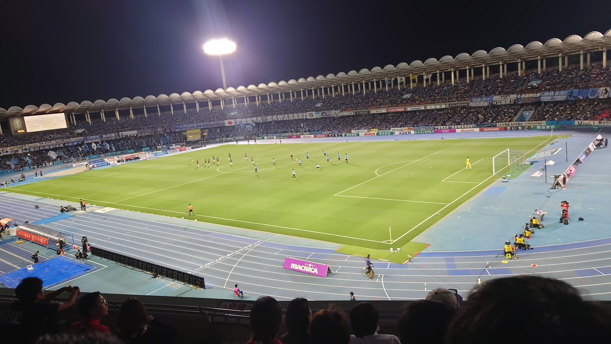 lblg_otd's tweet photo. 今日はじめてサッカー観戦した！興味なかったけどアツい試合でした https://t.co/JxXrwY3pIb