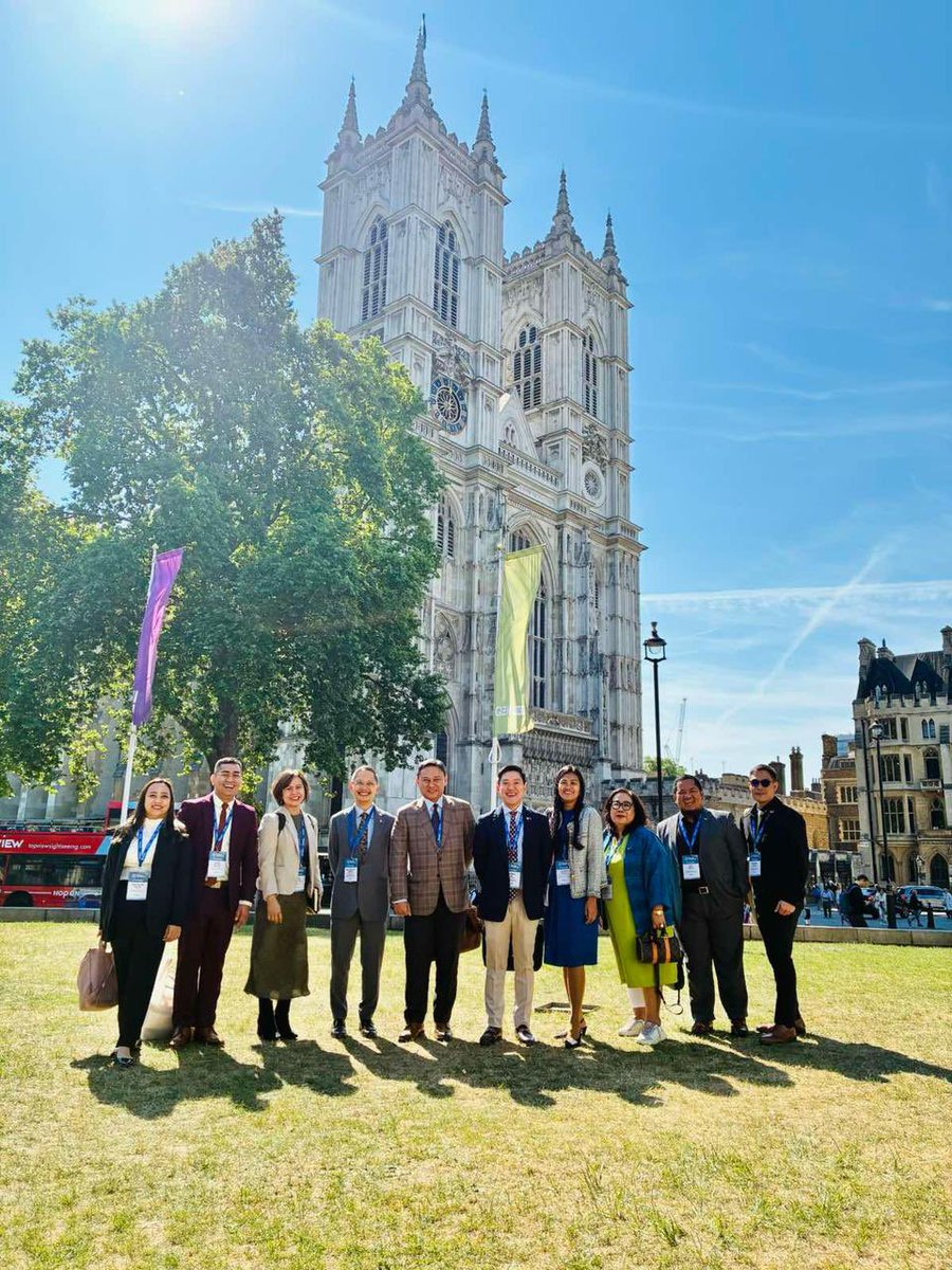 LotusPostrado's tweet image. It’s a wrap for PH delegation in the UK! #EWF2025 - its been a full-packed week, new learnings, new contacts, useful networking, and many promising discussions to build on, for more and exciting UK-PH collaborations! @phBritish @ukinphilippines