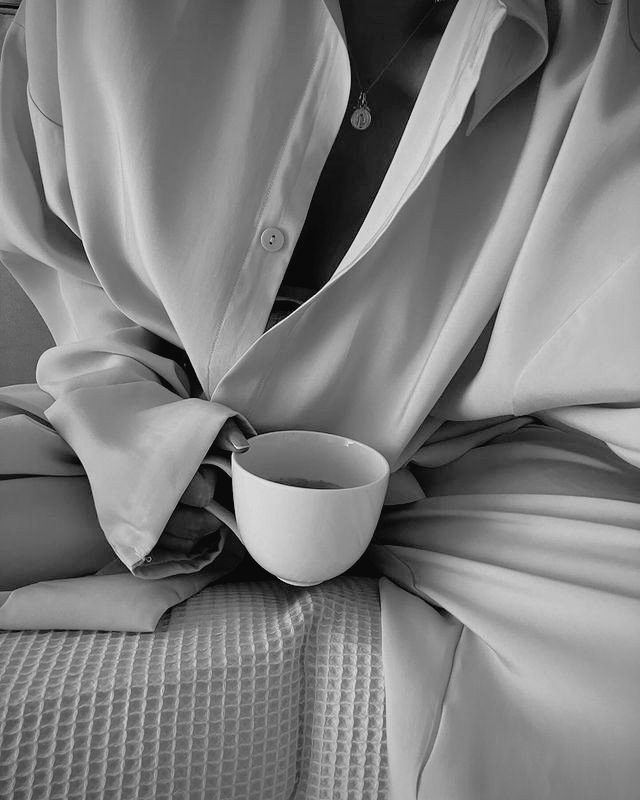 "Circunstancias externas pueden despojarnos de todo,
menos de una cosa: 
La libertad de elegir como responder a esas circunstancias "
#ViktorFrank ✒️