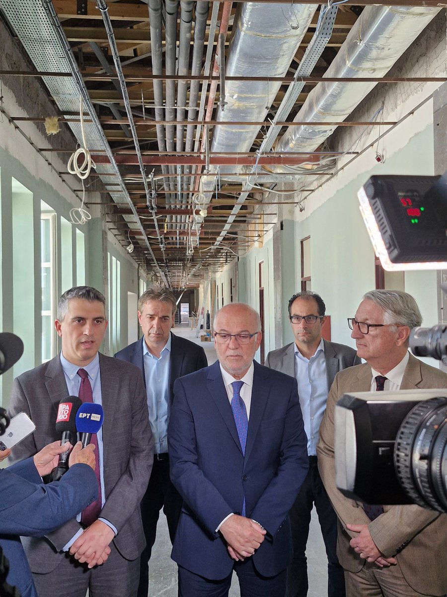 Αυτοψία της πολιτικής ηγεσίας των Υπουργείων Υποδομών &amp; Μεταφορών και Δικαιοσύνης και της Διοίκησης της Κτιριακές Υποδομές Α.Ε. στο εμβληματικό έργο του ΣΤΕ.
facebook.com/plugins/post.p…