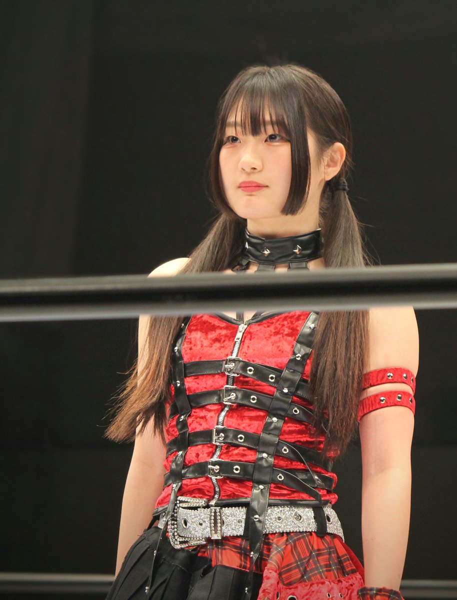 SENA✭ tweet media