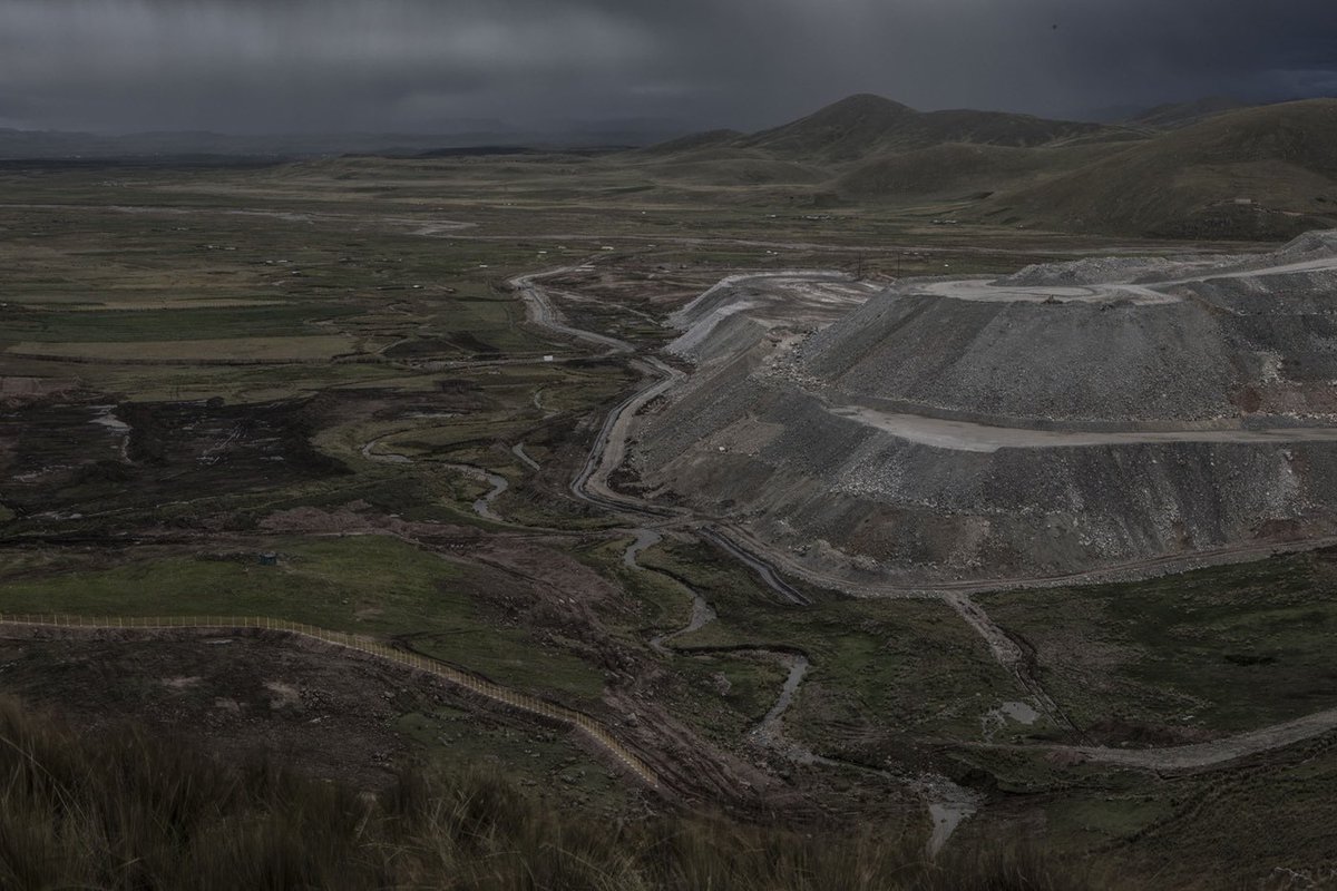 #Exclusivo ⛏️La minera #Antapaccay, propiedad de la suiza Glencore, es investigada por la fiscalía ambiental de Cusco por presunta contaminación en #Espinar.🧵
✍🏼<a href="/aramis19/">Aramís Castro 🟡🔴</a>
📷<a href="/MarcoGarro9/">Marco Garro</a>
👉🏼bit.ly/4kltZiy👈🏼