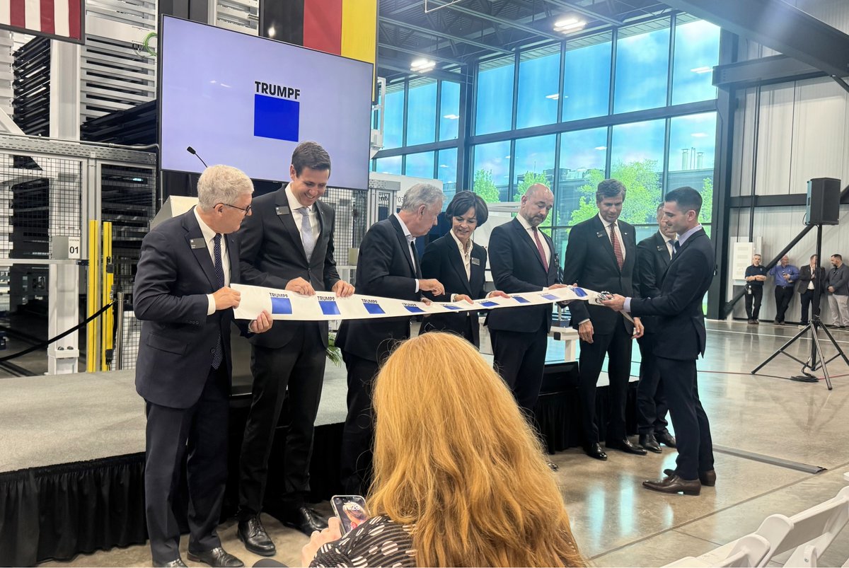 CONNSTEP tweet media