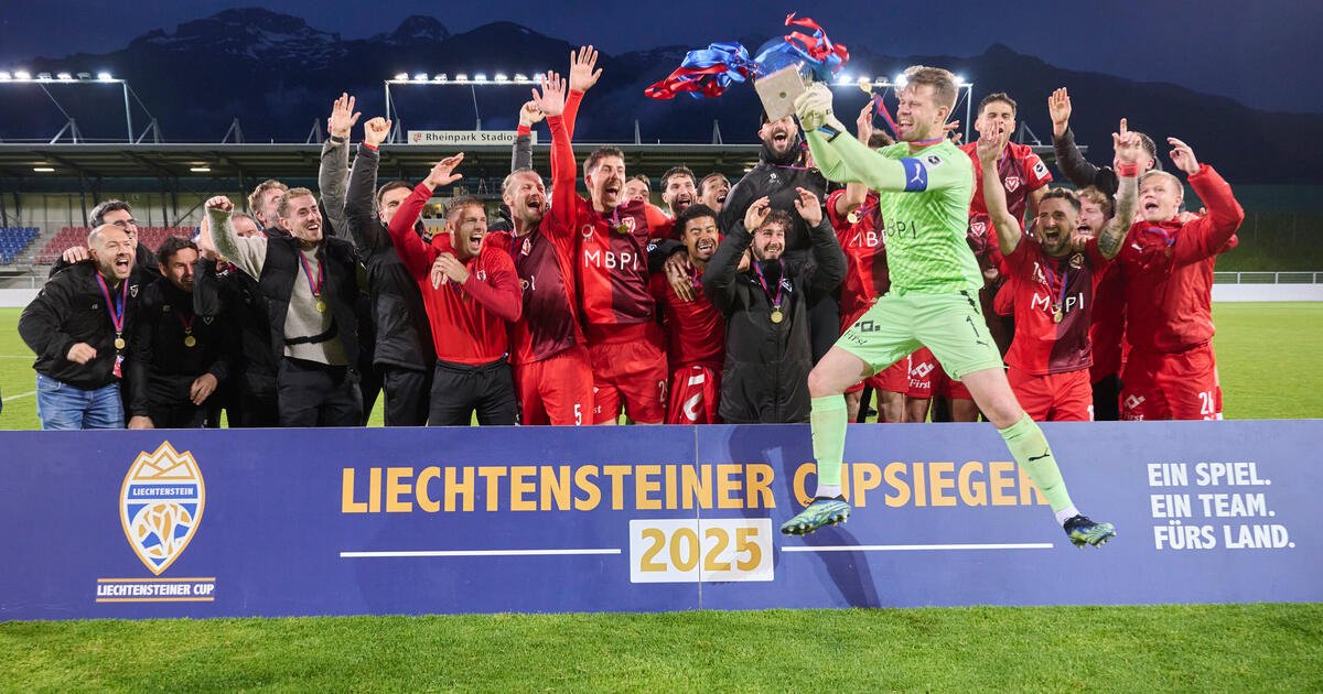ozgurozan's tweet image. 🌟🏆⚽️ BALZERS, AVRUPA HAYALLERİNE ÇOK YAKLAŞTI AMA VADUZ'A GEÇİT VERMEDİ: LİECHTENSTEİN KUPASI'NDA NEFES KESEN FİNAL! ⚽️🏆🌟 #TodosSomosDeBalzers #LiechtensteinCup 🏆⚽️ #Vaduz 👑 #Balzers 💔 #Football #Futbol #EuropeFootball 🌍 #UECL 🇪🇺 #ConferenceLeague #CupFinal #KupaFinali