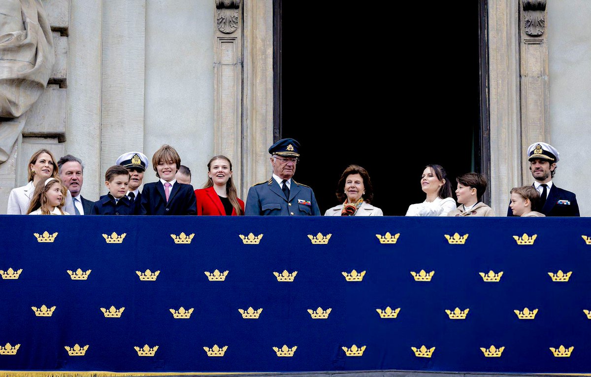 royalchildren_'s tweet photo. Swedish Royal Family attends King Carl XVI Gustaf of Sweden's 79th birthday celebrations, at the Royal Palace in Stockholm, Sweden 🎂 -April 30th 2025.
.
#PrincessEstelle #PrinceOscar #PrinceAlexander #PrinceGabriel #PrincessInes #PrincessLeonore #PrinceNicolas #PrincessAdrienne https://t.co/uhFk7b4v42