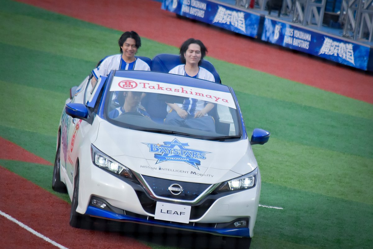 badtz__m's tweet photo. 横浜スタジアム🏟️
♪ツキミソウ
#Novelbright

@yudai_vo 
@So_Nb_Gt https://t.co/0W93iQFg68
