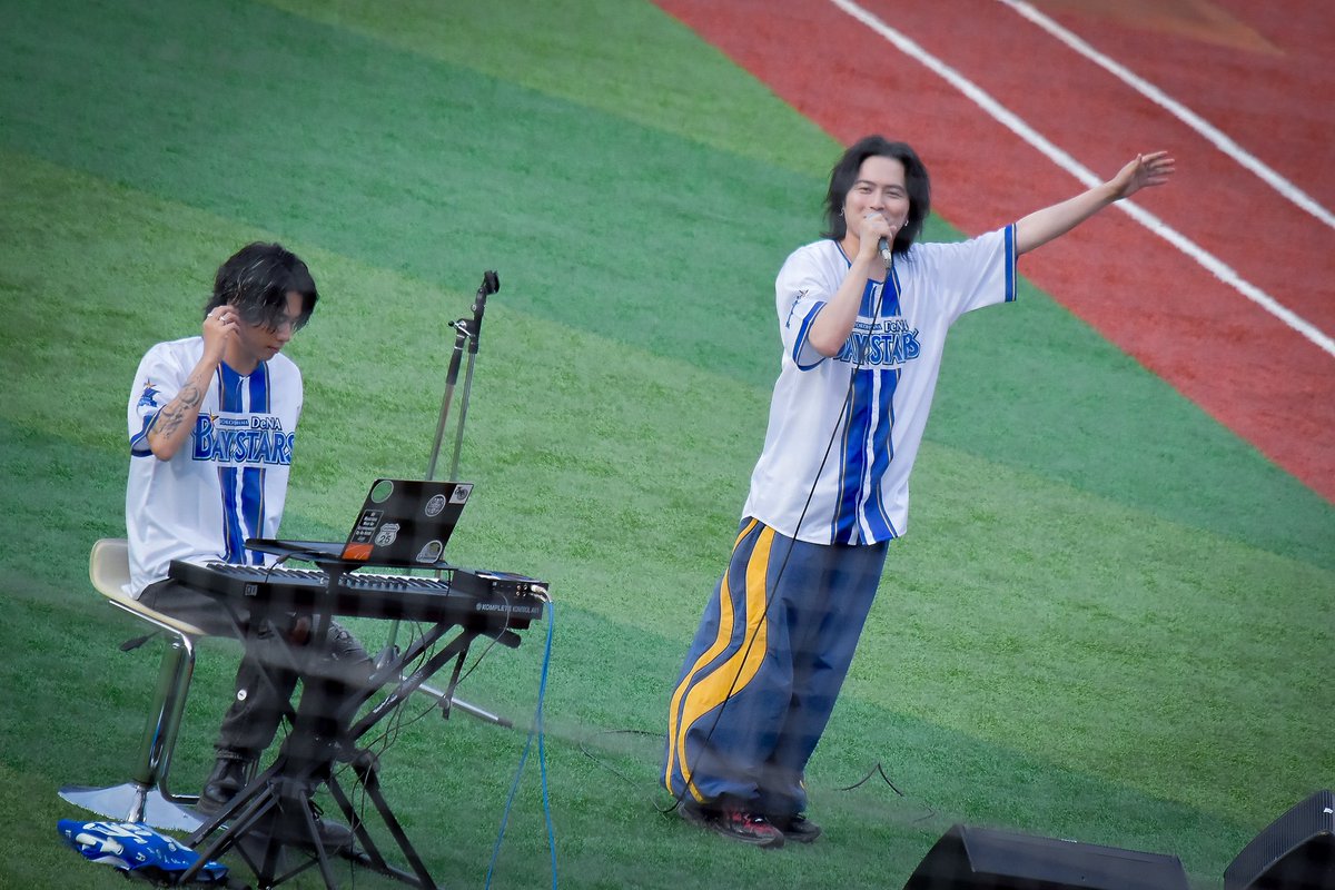 badtz__m's tweet photo. 横浜スタジアム🏟️
♪ツキミソウ
#Novelbright

@yudai_vo 
@So_Nb_Gt https://t.co/0W93iQFg68