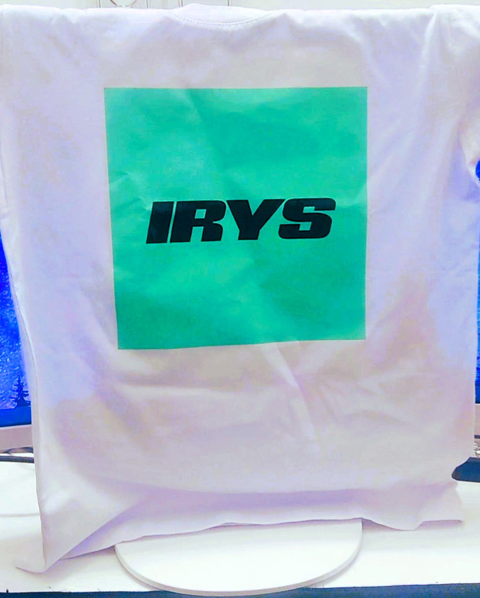 meitipro1's tweet photo. My new Irys T-shirt 👕

I’m seriously in love with this T-shirt 

It’s the perfect mix of cozy and cool, and I can’t stop wearing it! 

@irys_xyz @Rez_aahmadi  [ Irys Style 2 ] https://t.co/EqKWRYxAdJ