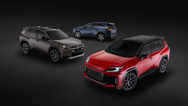 timrcline's tweet photo. Three…Two…One: Toyota Debuts Amazing All-New RAV4 #Toyota #ToyotaEmployee https://t.co/Ba9fwE1cS1 https://t.co/gjX5l7PXke