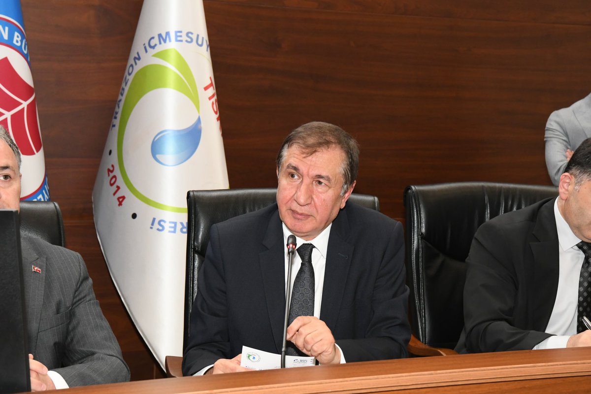 2025 Yılı 1. Olağan Genel Kurulumuzun ilk günkü oturumu, Büyükşehir Belediye Başkanımız Ahmet Metin Genç riyasetinde gerçekleştirildi.