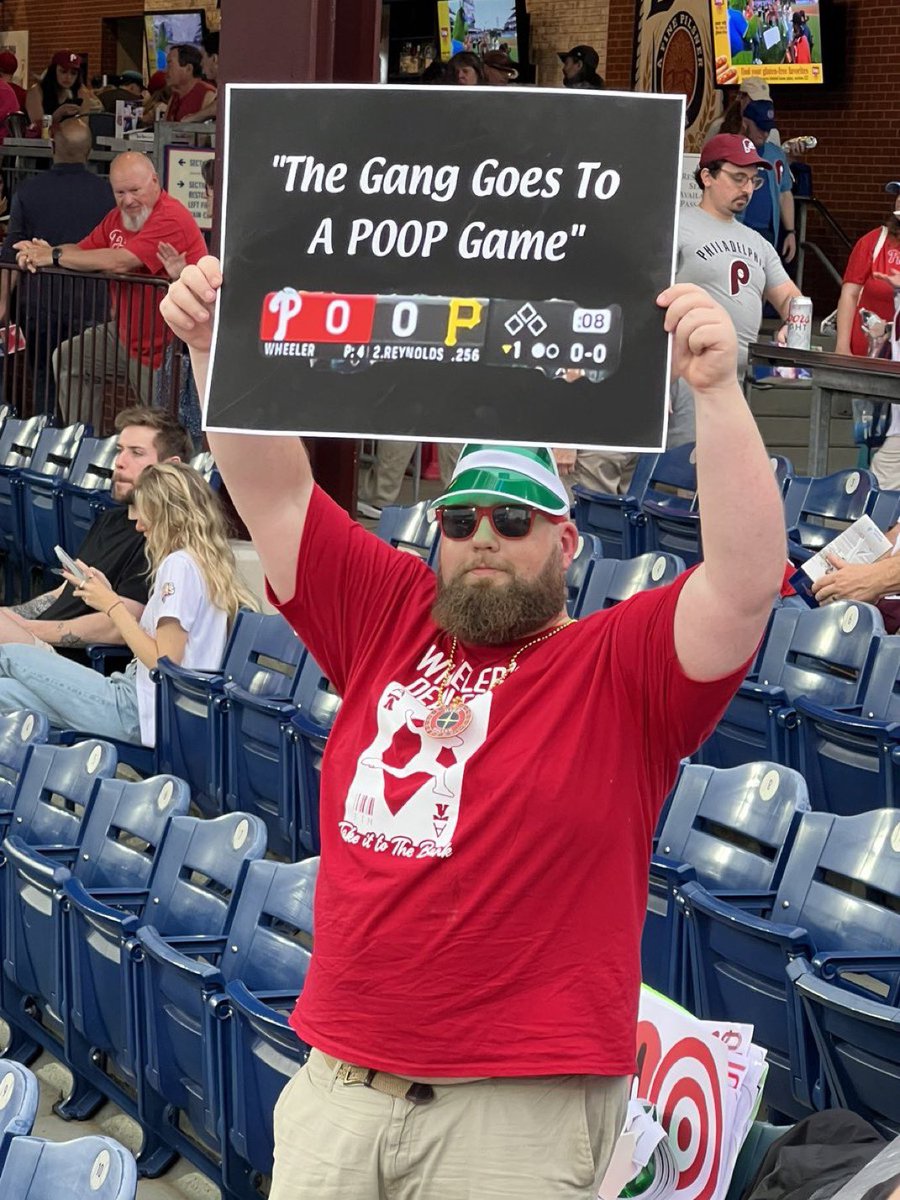 This might already be the best sign of the year 😭

(Via: <a href="/icourtneycries/">C O U R T N E Y</a> )