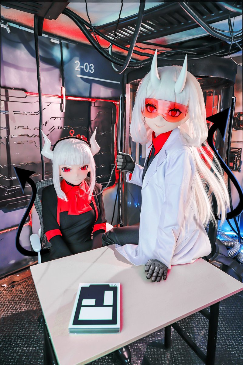 Don't be naughty, Lucy.

摄影📸: 咖菲 
后期🖥️: 六筒