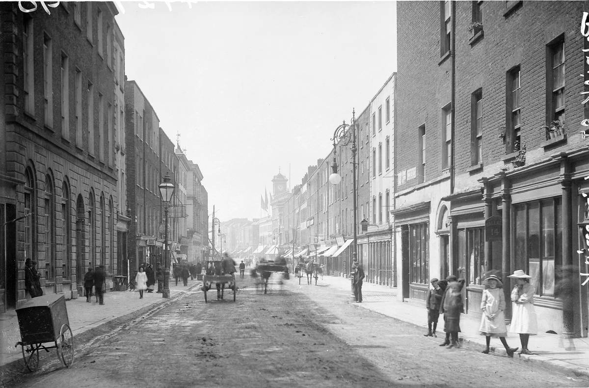 LimerickMuseum's tweet image. Today in 1834.. Pick up a copy of &quot;The Limerick Times&quot;, Thursday July 24th 1834. Printed by Joseph Haydn at the office of the Limerick Times, 40 Patrick Street, Limerick City. #Limerick #OTD #newspaper #Patrickstreet