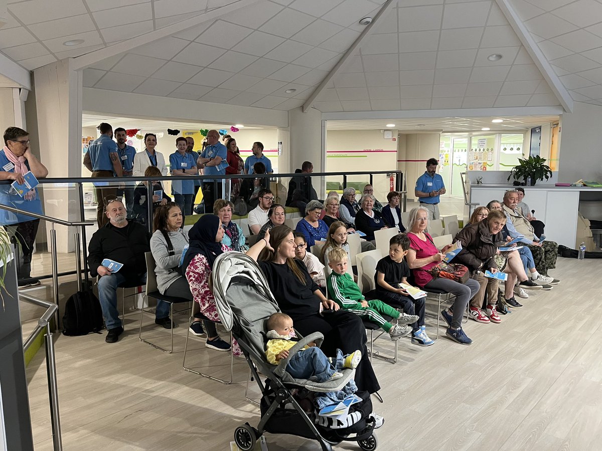 JP_Ferri's tweet photo. Assemblée de territoire au centre social G BRASSENS @VilleArras lancée par sa Présidente M SALOMEZ . Bilan 2024 et projets 2025 . Le centre social grandit , se développe et accompagne tous les habitants du quartier petits &amp; grands 👏👍 @FLeturque @GrandArras @CafPasdeCalais https://t.co/kiIetHxG7m