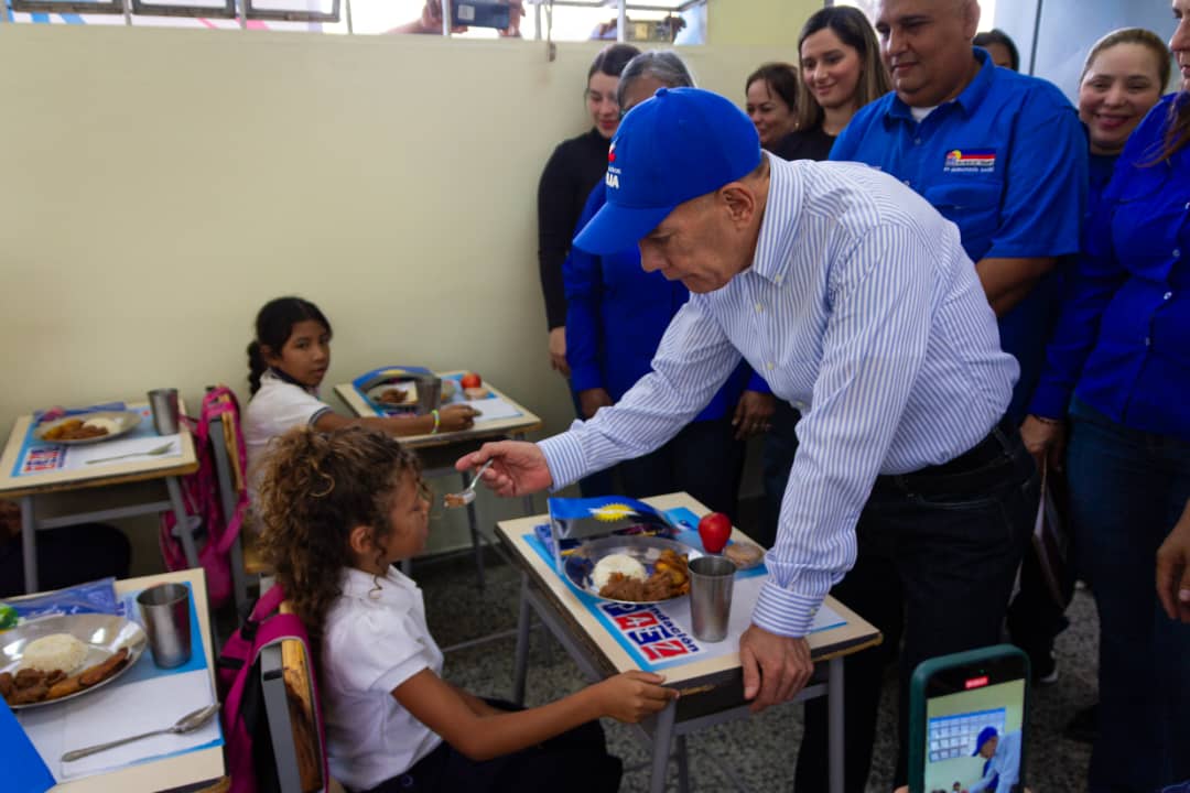 #Zulia: La educación zuliana afronta el mejor semestre de la última década

tinyurl.com/mpew5ctc