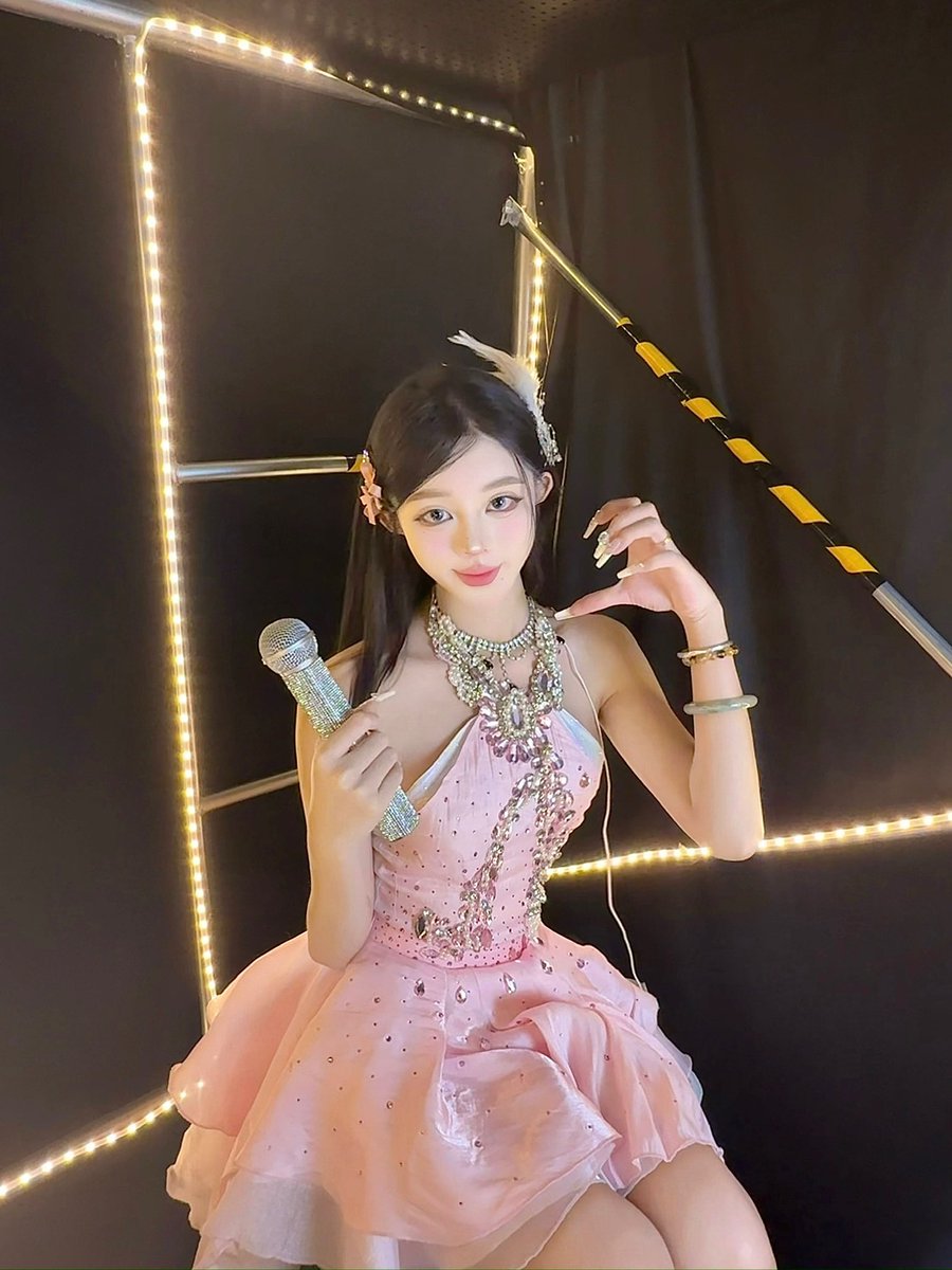 知知（上海） tweet media