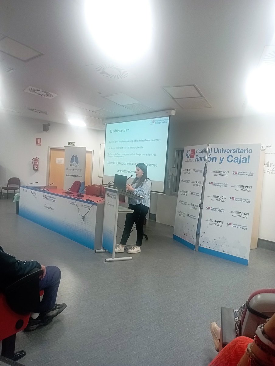 ¡Ya estamos en la escuela! Este año ha sido un éxito de audiencia. ¡Ojalá todo el mundo se lleve algo para casa!