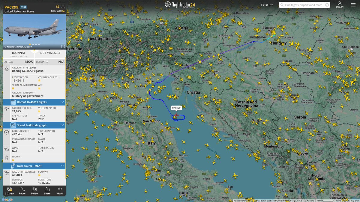 AIYeyENGDdJkjTr's tweet image. May 21, 2025
#Kecskemét Air Base, Hungary #Adriatic Sea

#PACK99 #AE5BC4 USAF KC-46A Pegasus