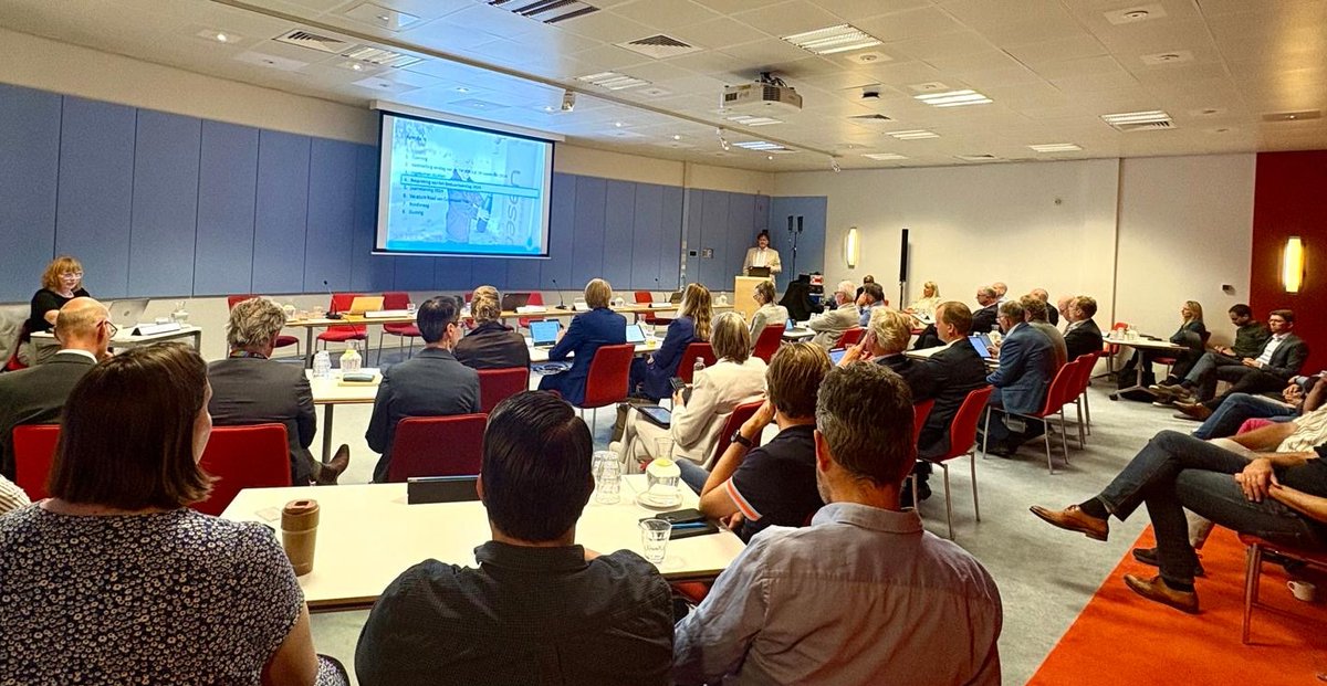 "Betrouwbaar drinkwater lijkt vanzelfsprekend. Maar dat is het allang niet meer."
Oasen heeft het Jaarverslag 2024 gepubliceerd: een oproep tot versnelling voor het drinkwater van de toekomst.

Lees meer op obi41.nl/2p9e7ruz