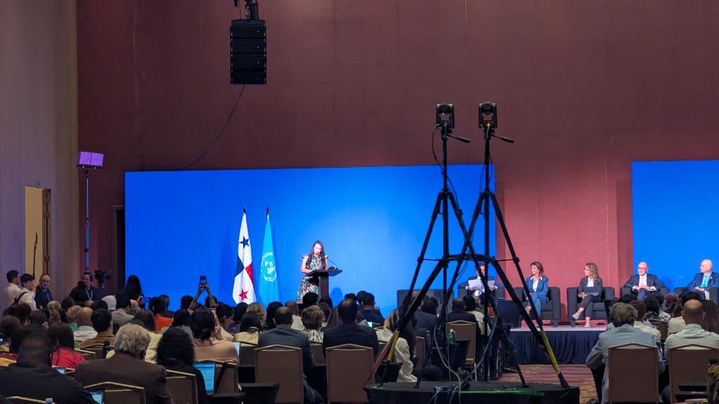 COREDAM_CA's tweet photo. Estamos participando de la Semana del Clima LAC 2025, que se desarrolla en la ciudad de Panamá. Hacemos llamado a impulsar acción climática contundente con sentido de urgencia, respetar la salud y bienestar de pueblos y naturaleza @CMNUCC @SRclimatechange @OACNUDH @DESCA_CIDH @UN https://t.co/6rrboFL1VW