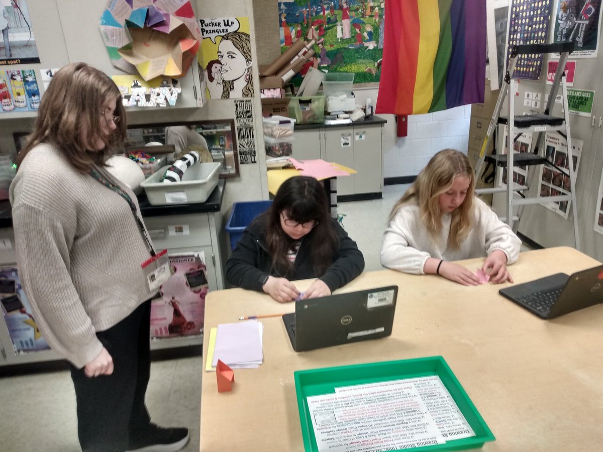 Learning how to make Paper Origami Chairs in 6th grade Art as preparation for our upcoming DIY 3D Paper Chair creations! <a href="/D13Warriors/">Westfield School</a> #ilbsd13