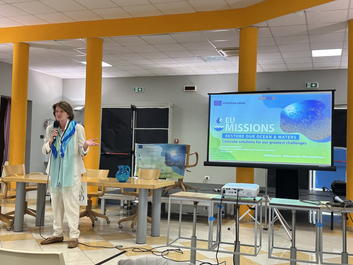 BlueMissionMed (@bluemissionmed) on Twitter photo ๐๏ธ#BlueMissionMed, together with <a href="/ChimicaVerde/">Chimica Verde Bionet</a>
and <a href="/SMILO_org/">Small Islands Organisation (SMILO)</a>, is proud to be working at Capraia Smart Island 2025!
The day was opened by <a href="/eli_balzi/">Elisabetta Balzi ๐ช๐บ</a> from DG RTD representing the #MissionOcean
Together, we're turning islands into hubs of innovation for a sustainable blue future!๐ ๐๏ธ#BlueMissionMed, together with <a href="/ChimicaVerde/">Chimica Verde Bionet</a>
and <a href="/SMILO_org/">Small Islands Organisation (SMILO)</a>, is proud to be working at Capraia Smart Island 2025!
The day was opened by <a href="/eli_balzi/">Elisabetta Balzi ๐ช๐บ</a> from DG RTD representing the #MissionOcean
Together, we're turning islands into hubs of innovation for a sustainable blue future!๐