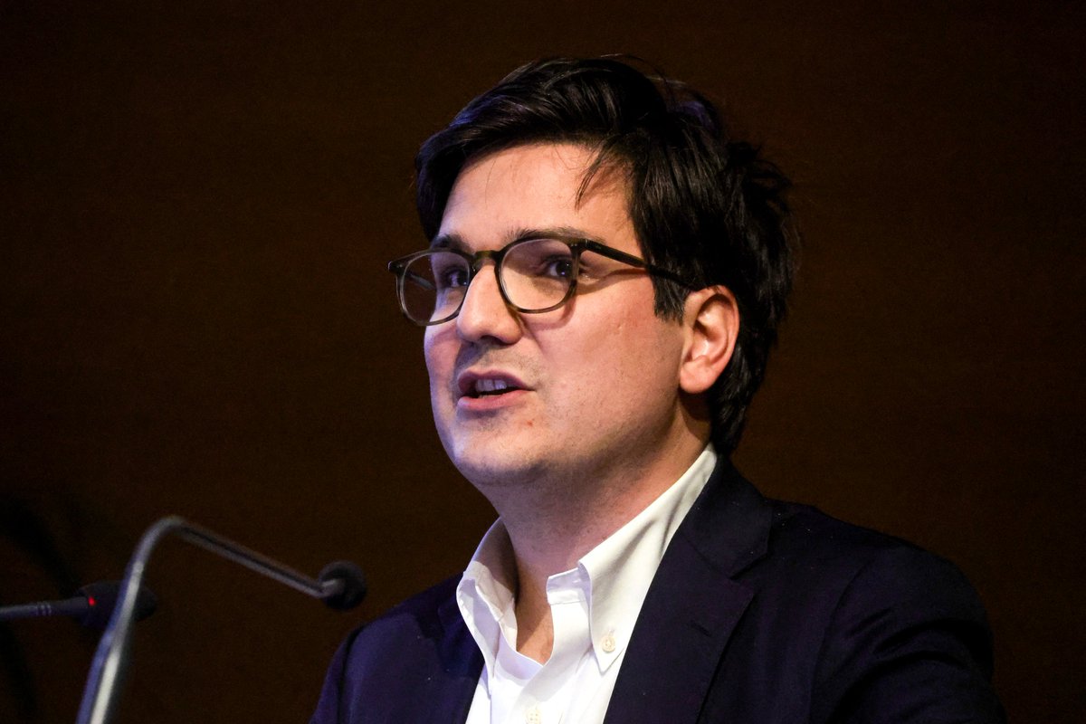 France Inter Presse (@inter_presse) on Twitter photo Ce jeudi, dans la #Matinale de <a href="/franceinter/">France Inter</a>,
À 9h50, Antonin Bergeaud, professeur d'économie a <a href="/HECParis/">HEC Paris Business School</a> sera l'invité #NouvelleTête de Mathilde Serrell.
Il vient de recevoir le prix du meilleur jeune économiste 2025.
#Le710Inter Ce jeudi, dans la #Matinale de <a href="/franceinter/">France Inter</a>,
À 9h50, Antonin Bergeaud, professeur d'économie a <a href="/HECParis/">HEC Paris Business School</a> sera l'invité #NouvelleTête de Mathilde Serrell.
Il vient de recevoir le prix du meilleur jeune économiste 2025.
#Le710Inter