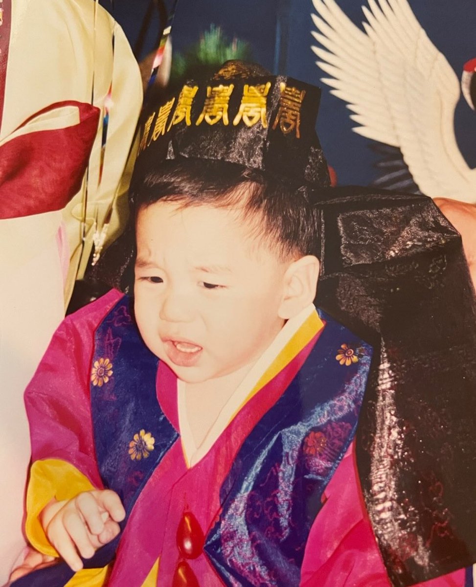 📸 #AARON #INSTAGRAM #BARON_SHOWMAKERS 2025.05.21

baron_showmakers: Feliz cumpleaños AARON 🥳

👉🏻instagram.com/p/DJ6gHMRTBkX/…

#아론  <a href="/realaaronkwak/">아론 (AARON)</a>