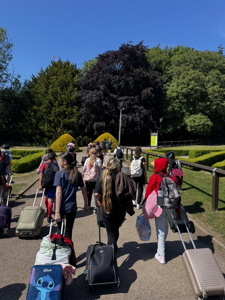 Year 6 have arrived for their residential! All very excited 😆