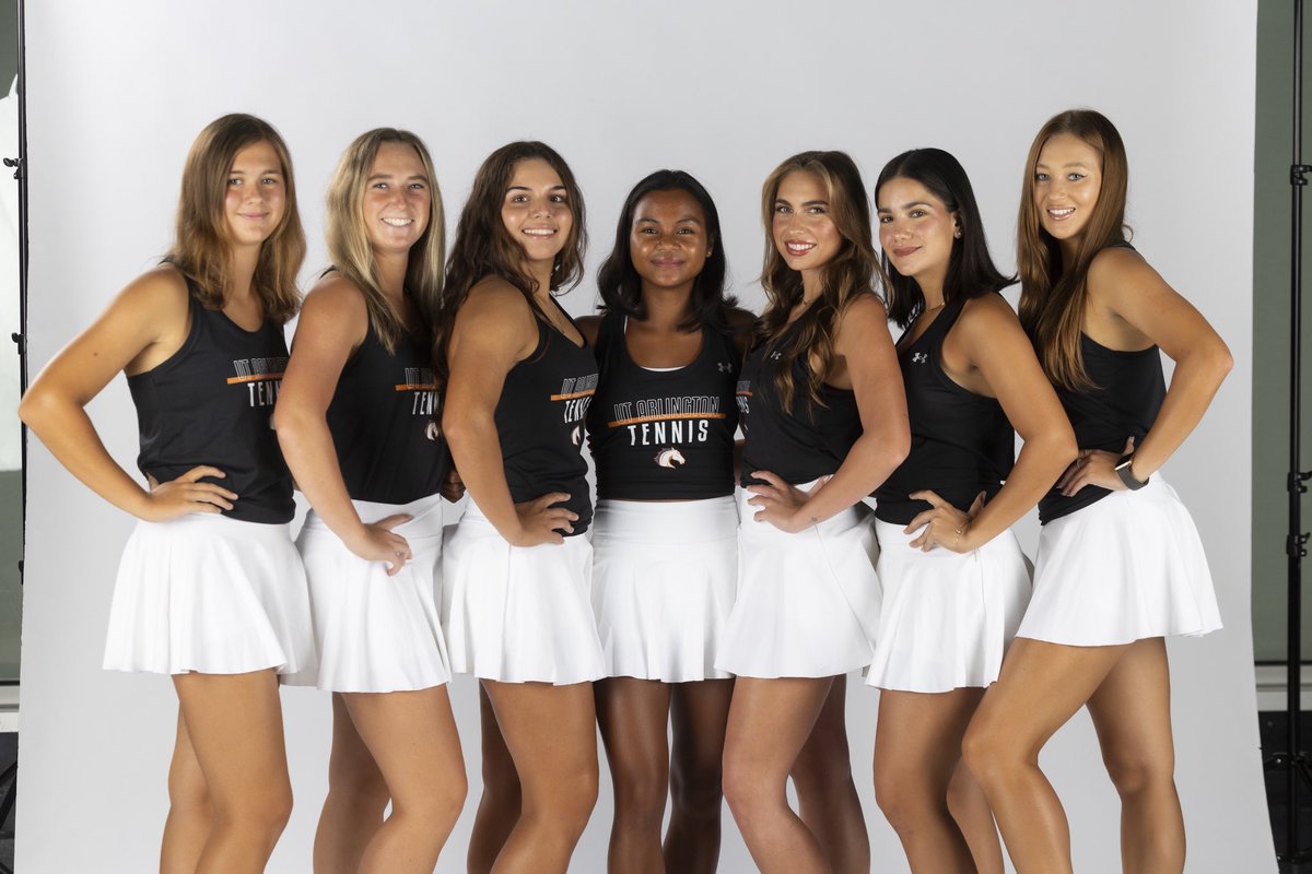 UTA_SA_Dev's tweet image. 🎉 CONGRATULATIONS to our Women’s Tennis team! 🎾📚
They aced the classroom this spring with the highest team GPA of 3.53!
Your hard work and dedication paid off — enjoy those 250 Mav Points! 💪🏽🔥
#MavUp #AcademicExcellence #WTD #MavPoints #UTA #SmartAndStrong