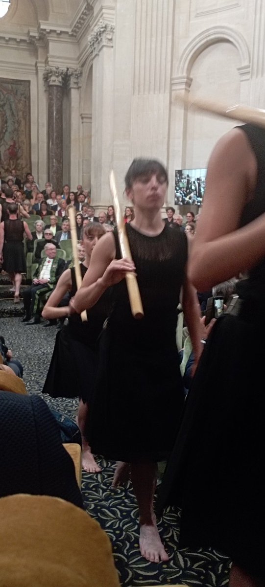 dansomanie (@dansomanie) on Twitter photo Remise de l'épée (de bois, en fait un "rain stick" musical) à Angelin Preljocaj <a href="/AcadBeauxarts/">Académie des beaux-arts</a> Remise de l'épée (de bois, en fait un "rain stick" musical) à Angelin Preljocaj <a href="/AcadBeauxarts/">Académie des beaux-arts</a>