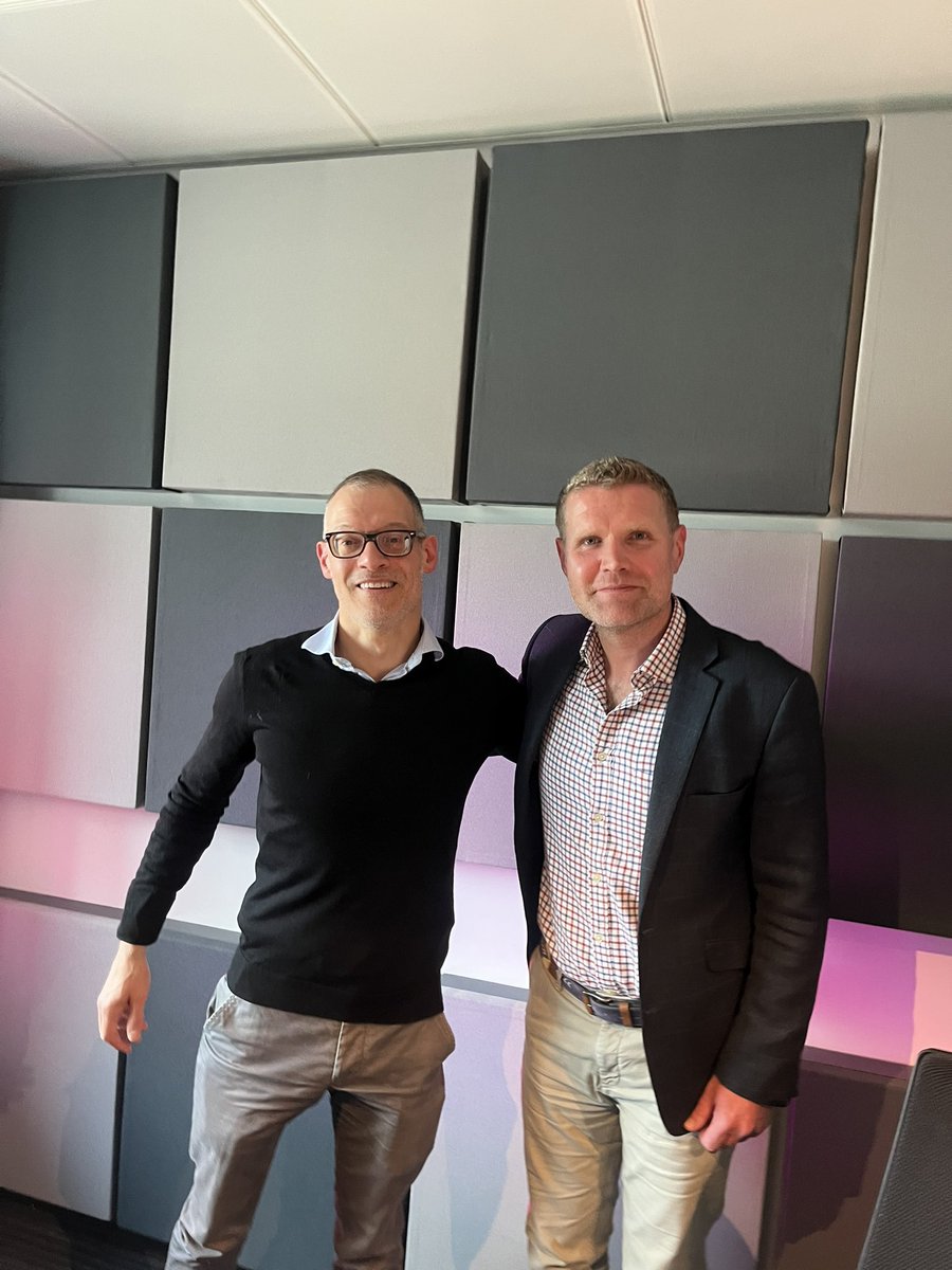 Great to talk local politics with <a href="/TheOfficialJVS/">JVS</a> at <a href="/BBC3CR/">BBC Beds, Herts & Bucks</a> this morning. Listen again here: bbc.co.uk/sounds/play/m0…