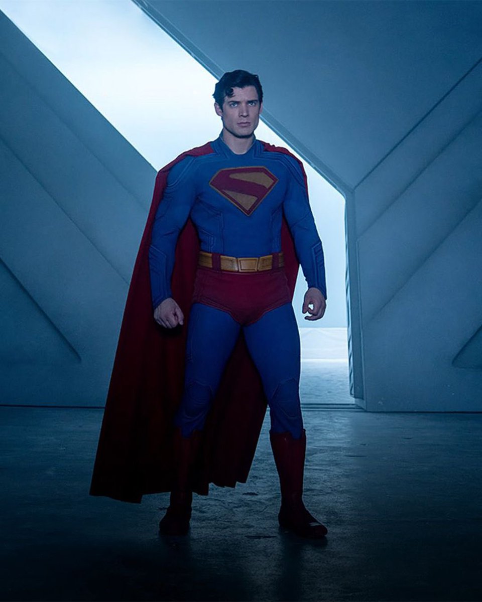 TheTopComics's tweet image. Nuevo vistazo a #Superman