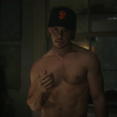 NoelyKCKD's tweet image. Austin Butler in ‘Dune: Part Two’ and ‘Caught Stealing’ 🔥
#AustinButler #DunePartTwo #CaughtStealing