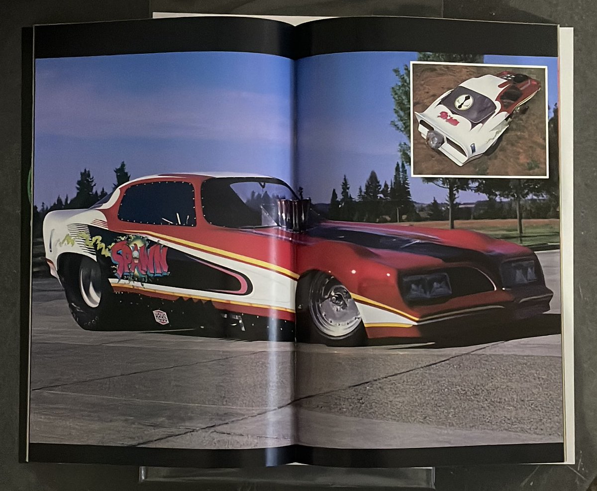rholmes0520's tweet photo. Centerfold of the original Spawnmobile from Spawn #5! @Todd_McFarlane #Spawn #Spawnmobile #comics https://t.co/jorzbMPU9F