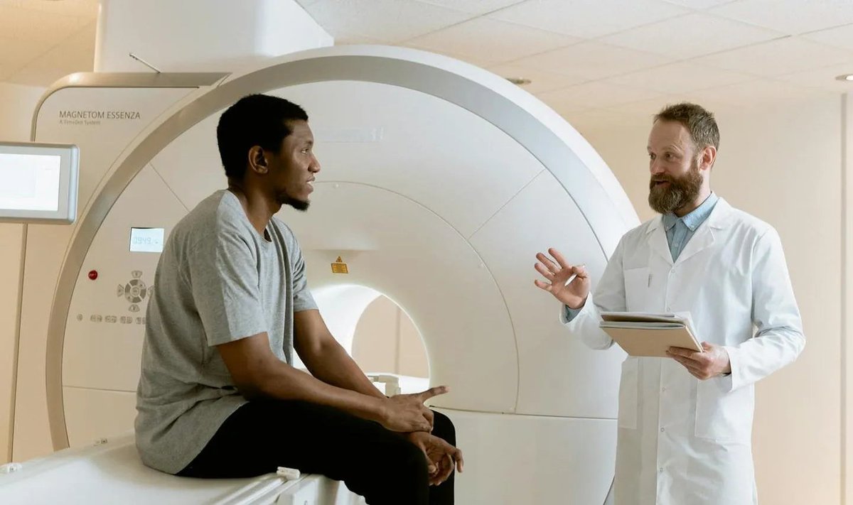 College of Medicine and Health (UoB) (@unibirm_cmh) on Twitter photo #BladderCancerAwarenessMonth | A ground-breaking study by @unibrimingham recently found that MRI scanning and biopsy could cut time to correct bladder cancer treatment by more than six weeks. birmingham.ac.uk/news/2025/mri-… <a href="/IcgsUob/">Cancer and Genomic Sciences</a> <a href="/UoBmedicalsci/">UoB School of Medical Sciences</a> #BladderCancerAwarenessMonth | A ground-breaking study by @unibrimingham recently found that MRI scanning and biopsy could cut time to correct bladder cancer treatment by more than six weeks. birmingham.ac.uk/news/2025/mri-… <a href="/IcgsUob/">Cancer and Genomic Sciences</a> <a href="/UoBmedicalsci/">UoB School of Medical Sciences</a>