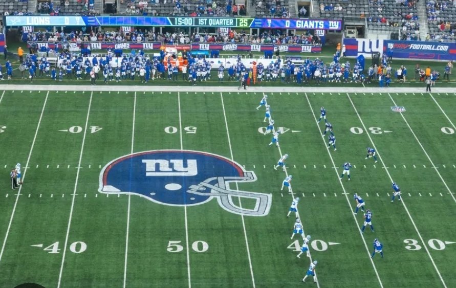 "Onside Kick Tweak "
🏈 Teams may declare onside kick at anytime ( not just in 4th Qtr.)

🏈Teams line up 1 yard closer to one another.