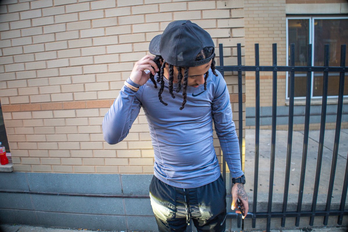 dew24st's tweet photo. I just wish Sheefy never took dat walk! #ShatteredSoul https://t.co/OTeV72hz8v