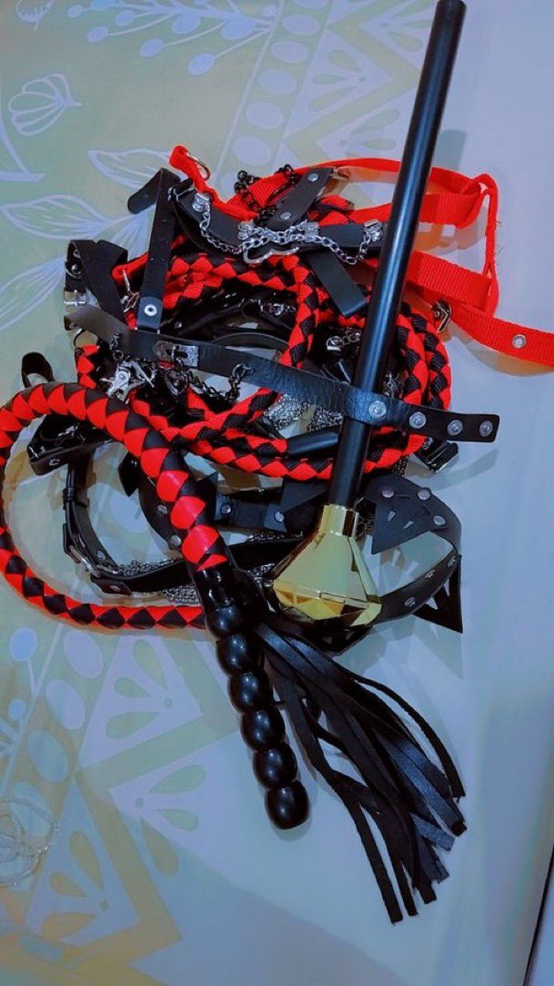 #mistress_in_riyadh
#mistress_in_jeddah
#mistress_in_buryadh 
😍🦮  ابي كلب للمتعه اروضه وينسى انه كان بيوم من الايام شخص عنده كرامه وشرف 🧘🏻‍♀️🦴 #عمه #كلب_دفيع #معصيتي__رIحتي
Wa.me//+966563802550