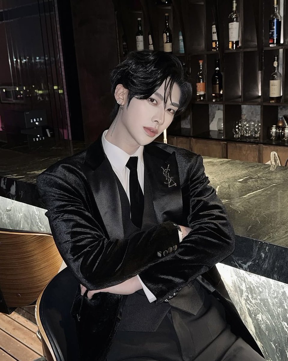 gyubrikcloud's tweet image. ????? ? THE MOST RICKY PICTURE TO EVER RICKY WHATT