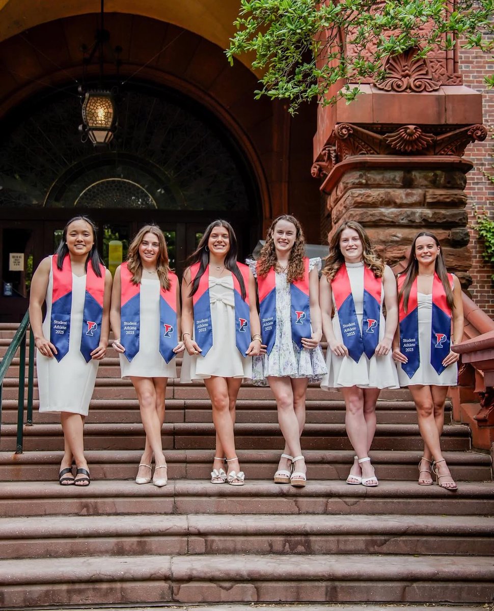 PennGym's tweet image. How did this happen?? 🥹 

Congratulations to our class of 2025! 🎓 We are so proud of you!