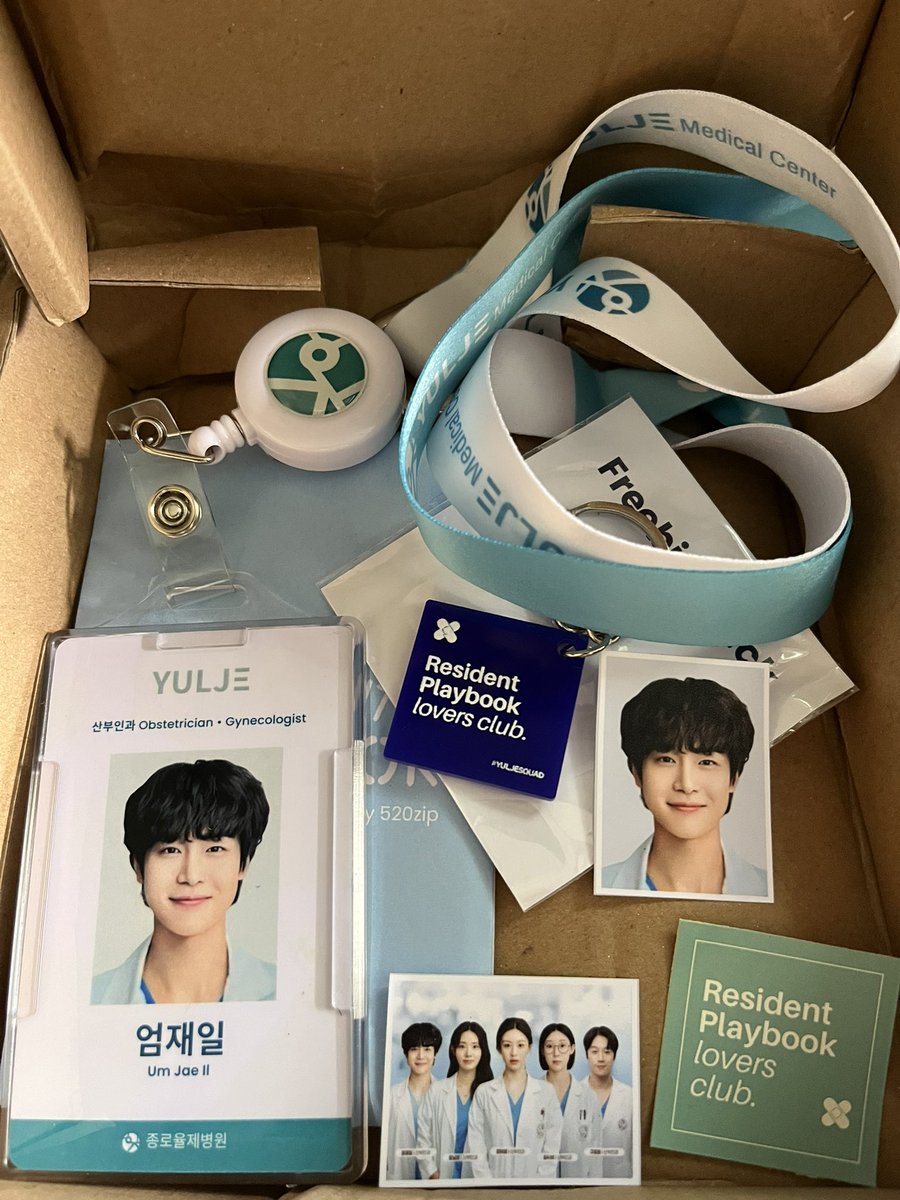 youinlalaland's tweet image. Yeay udah sampe ID card Um Jay nya 😍 , Thankyou @_520zip , gemes juga freebies nya 🫶🏻